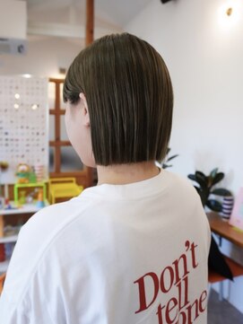 ディッセンバー 伊勢崎(December) ミニウルフ/外ハネボブ/ワイドバング/前髪/美髪