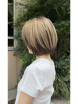 ビューティアンドトリップ クイーンズグッドプラン(Beauty&Trip QUEENS Good Plan) サーフェスカラー