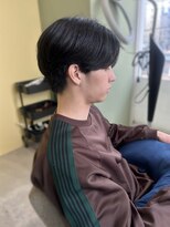 ウタ&nbsp;men'sセンターパート ［大通/メンズ/眉毛/メンズカット］