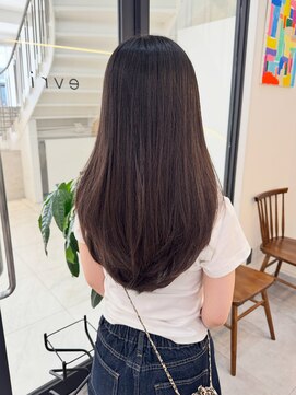 エブリ(evri) 髪質改善　縮毛矯正　ロング　レイヤーカット　レイヤー　前髪