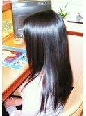 サラツヤロングストレートヘア