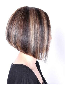 ラブ ロック Love' Lock 【Love'Lock 代官山】前下がりボブスタイル☆