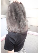 ランプ ヘアー(lamp hair)&nbsp;【lamp池袋オザキ】ブリーチグラデーション/THORWグレージュ