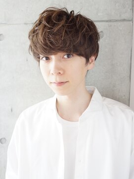 マイロ(mailo) プラチナベージュ×ランダムパーマショート