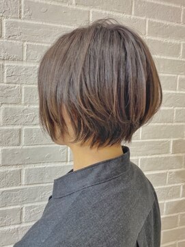 シェノン(Chainon) 【chainon】クール＆キュートな小顔ショート