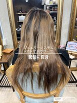 アンフィドットドゥルドゥ(AnFye.dueldo)&nbsp;ジュエリーシステム×オレオルカラーで艶髪に変身【髪質改善】