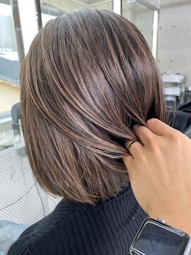 イキ 表参道(iki omotesando) モード/無造作ウェーブ/大人ガーリー[表参道駅]