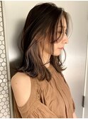 イヤリングカラーインナーカラーハイライトカラーレイヤーカット