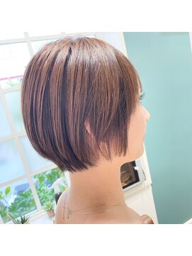 エルイズム(L-ISM) ショートボブ