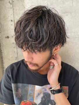 フィフス(fifth) ツイストスパイラルパーマツイストパーマ波巻きスパイラルパーマ