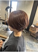 ショートボブ
