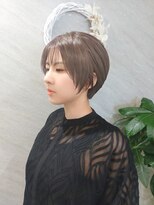 ハイストリートヘア(High street Hair)&nbsp;前上がりのショートボブ×透明感カラー