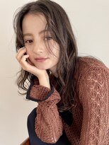ネルバイグリーン(Nelle by green) ミディアム、レイヤーカット、パーマ