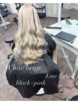 リファイン バイ アフィナー 本厚木店(Refine by Afinar) 【本厚木/本厚木駅】ホワイトベージュ×ポイントエクステ