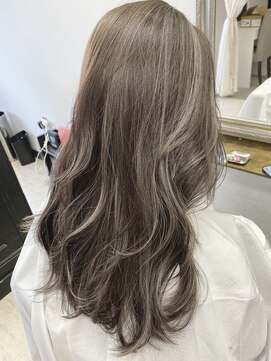 クレッシェレ(Crescere) コントラストハイライト