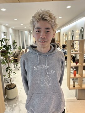 ヴァンメン ヴァンカウンシル 金山(VANMEN VAN COUNCIL) ブロンド×スパイキーショート