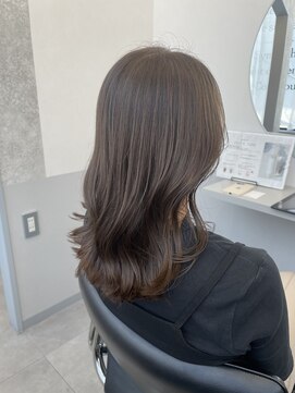 トッカ 茨木(tocca) 上品なモカブラウン×ウェーブロング