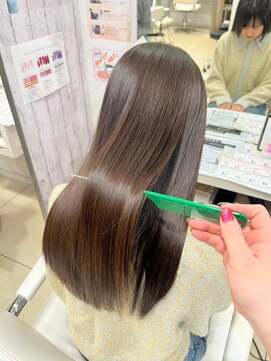 ジジ バイ プロデュース 相模原店(JiJi by produce) ツヤオリーブ