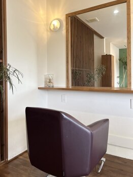 マンツーマンであなたと向き合う―。ナチュラルテイストの落ち着いたプライベートサロン♪