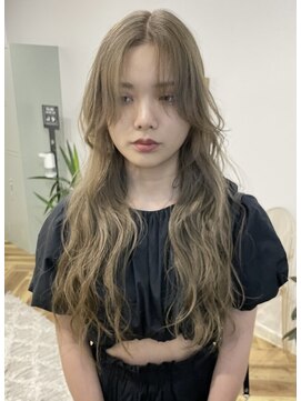 ムード(mood) オリーブグレージュ/ダブルカラー/ブリーチ/グレーベージュ