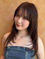 ワン 戸塚(ONE008)&nbsp;オリーブベージュ/ウェットヘア /レイヤーカット/戸塚