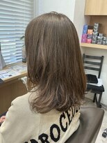 ウイバイファースト(u'i by first) ワンレンベースで顔周りに軽くレイヤーを!