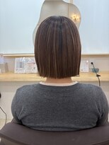 アミュー(Amyu)&nbsp;極上縮毛矯正でストンとまとまる顎ラインボブ