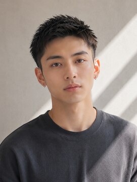 オラ ボーテ(Aura Beaute) ベリーショート ツーブロック 刈り上げ レイヤー アップバング