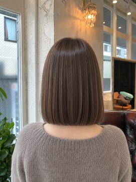 アーツオファ 町田(arts ofa) 町田切りっぱなし内巻きボブ