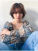 女の子らしさ満載の抜け感ショートボブ