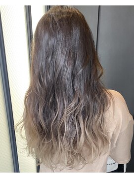 アライブ キチジョウジ(ALIVE Kichijoji) ALIVE吉祥寺 夏のイメチェンバレイヤージュフォギーベージュ