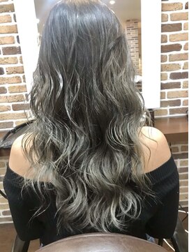 ストロー 小田原店(Straw) 外国人風の3Dハイライト◎デザインカラー