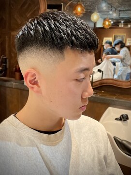 エルエー 大津店(L.A) ハイスキンフェード　クロップ　バーバースタイル