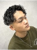 ツイストスパイラル ハイライト スキンフェード