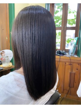 エルパライソ 鯖江店(Elparaiso) 鯖江/髪質改善/オッジオット/白髪染め/縮毛矯正/ヘッドスパ