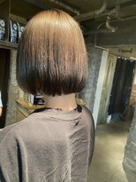 ロイジー(roijir)&nbsp;【表参道　roijir】切りっぱなしボブ×髪質改善