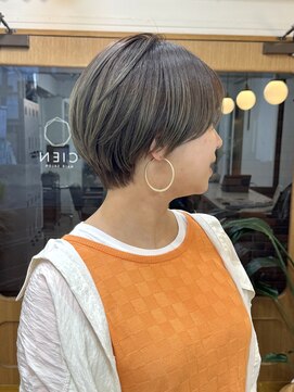 シエン 恵比寿(CIEN) 春夏におすすめしたいブラウンベージュのマッシュショート