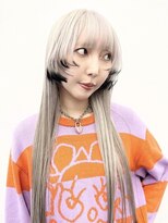 ココ 原宿(KOKO)&nbsp;ブロンド黒髪小顔クラゲヘアーオリーブグレーココアベージュ