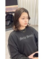 ユーフォリア 渋谷グランデ(Euphoria SHIBUYA GRANDE)&nbsp;かき上げ前髪韓国風へアくびれヘアアッシュブラック