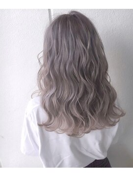 モアナ バイ ヘッドライト 三島店(Moana by HEADLIGHT) #ダブルカラー#グレージュ#20代30代40代50代