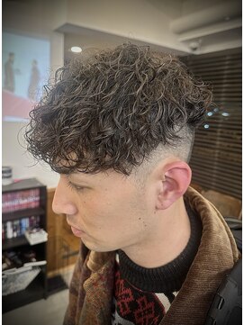 ザナンバースリー 八王子(THE NUMBER THREE) パーマ/フェード(八王子/メンズ)