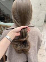 イリル バイ レシッド 自由が丘(ibrel by rcid) くすみオリーブカラー