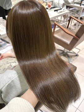 ジーナ 横浜(Zina) オリーブベージュ/ベージュカラー/髪質改善