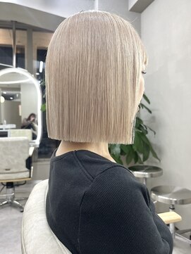 アイドットプラス 札幌大通り(i.+ODORI) ぷつっと顎下2cm韓国ボブ20代30代40代