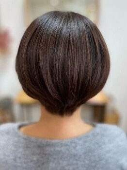 いつまでもキレイでいたい大人女性の味方＊こだわりの商材を取り揃え、一人ひとりに合ったケアをご提案♪