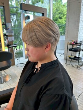 インク サカエ(inq sakae) ブリーチ2回/メンズカット/ハイトーン/ブロンド