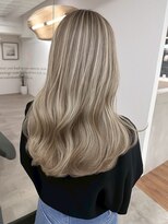 ヘアサロン エフ 渋谷(F)&nbsp;#ブリーチ#ミルクティーベージュ#ハイライト