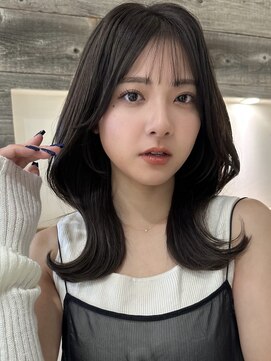 アイヴィ 表参道(IVY) チャコールグレー くびれヘア【肥田亜沙美】