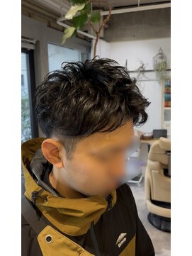 ゼストカロン(ZEST Kalon) スパイキーショートパーマ