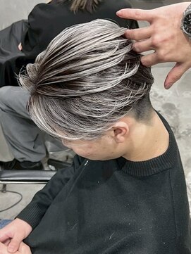 ラック 表参道(LUCK) シルバー/コントラストハイライト/バレイヤージュ/グレージュ